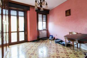 CASA SEMINDIPENDENTE A SABBIO CHIESE