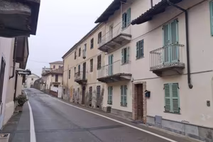 Immobile in asta di 235 m² con 3 locali a Castell'