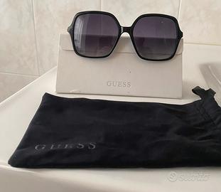 Occhiali da sole donna Guess con custodia original