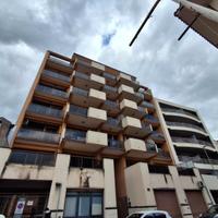 Rifinito quadrivani con posto auto Policlinico