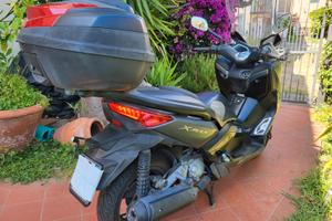 Yamaha X-Max 250 - 2016