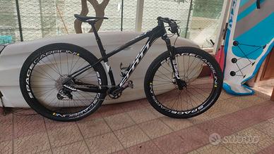 Scale RC 900 SL 2018 mis. S