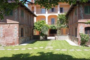 CASA SEMINDIPENDENTE A CANDELO