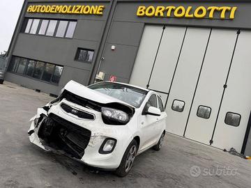 KIA PICANTO per ricambi usati G3LA