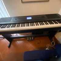 Tastiera Yamaha  DGX-660