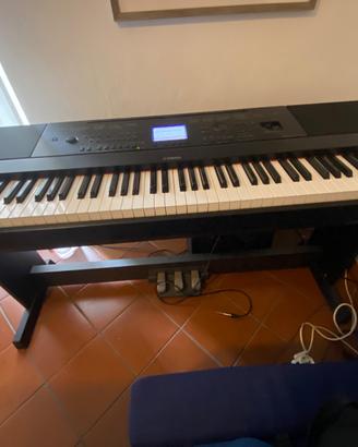 Tastiera Yamaha  DGX-660