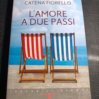 Libro L'amore a due passi