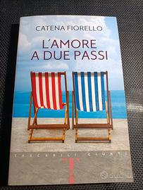 Libro L'amore a due passi