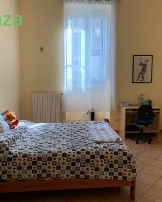 Centro città,camera 25mq. uso singola "DONNE"