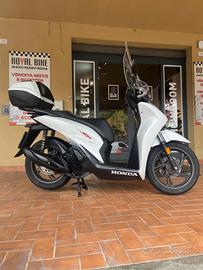 Honda sh 150 sport 2025 passaggio incluso