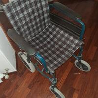 Sedia a rotelle da passeggio/trasporto