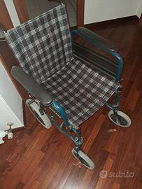 Sedia a rotelle da passeggio/trasporto