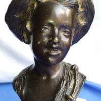 Scultura bronzo fanciullo firmato G. DE MARTINO