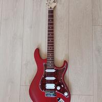 chitarra elettrica stile Stratocaster Cort G110