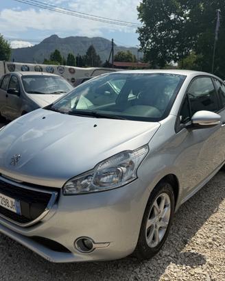 Peugeot 208 1.2cc 82 CV 3p promo weekend reale
