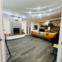 4 vani con terrazzo e cortile