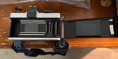 Macchina fotografica + zoom+ flash