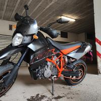 KTM 950 Supermoto R