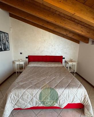 Letto matrimoniale con materasso in Memory