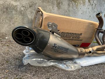 Akrapovic mt 09