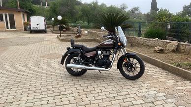 Meteor 350 solo 3800km anno 2024