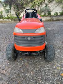 Trattorino rasa erba usato