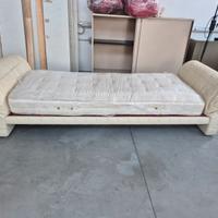 Letto Frau in pelle panna