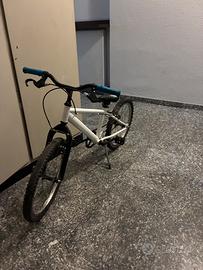 Bicicletta per bambini fine a 10 anni