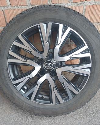 Cerchi con gomme invernali