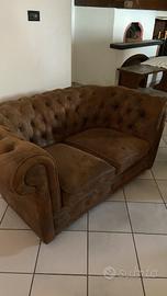 Divano chesterfield 2 posti nr 2 pezzi