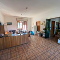 Villetta all'ingresso del paese Rif.858