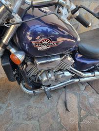 Honda VF750