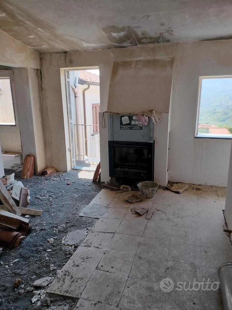 Appartamento da ristrutturare a Lauria - Vista 4