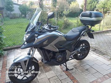 Honda NC 750 X- DCT ABS cambio seq/automatico