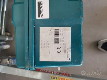 demolitore elettrico MAKITA
