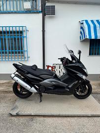 Yamaha T Max