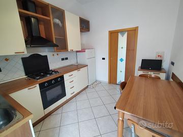 Ancona, appartamento con 2 camere
