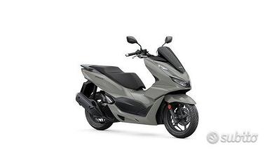 Honda PCX 125 2023 prima rata dopo l'estate