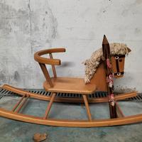 cavallo legno 
