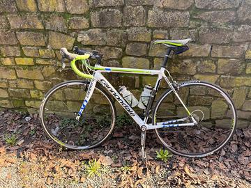Bici di corsa cannondale
