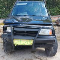 Suzuki vitara incidentata