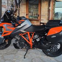 KTM Super Duke GT