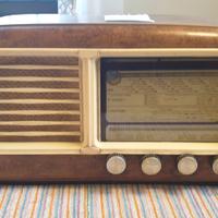 Radio Vintage restaurata