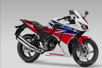 Honda cbr 300