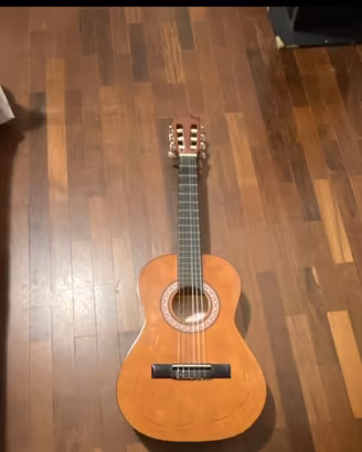 Chitarra classica scuola media