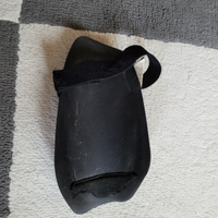 Parastinchi nike misura M (160-180 cm)