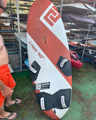 windsurf TAVOLA Slalom patrik 140 litri