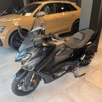 Yamaha TMAX 560 Tech Max