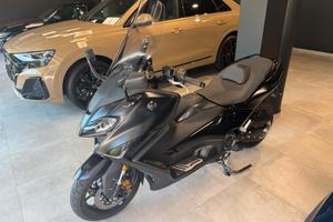 Yamaha TMAX 560 Tech Max