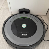 Aspirapolvere robot Roomba 681